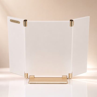 AURA ライトケアLED美顔器 収納ケース付き